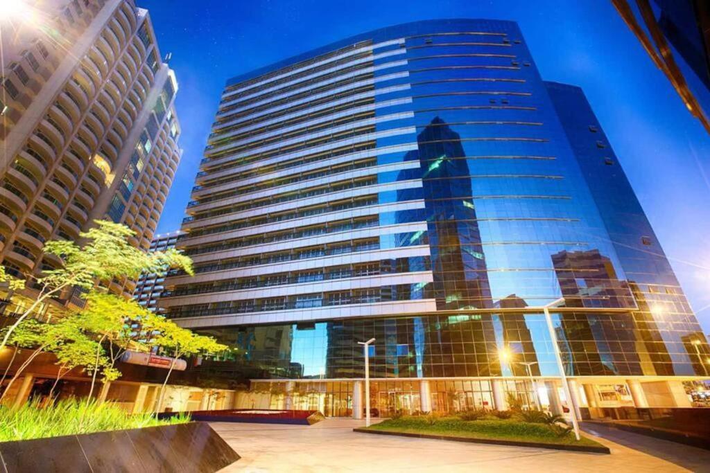 Apartamento Flat Fusion + Estacionamento Gratis H05 *